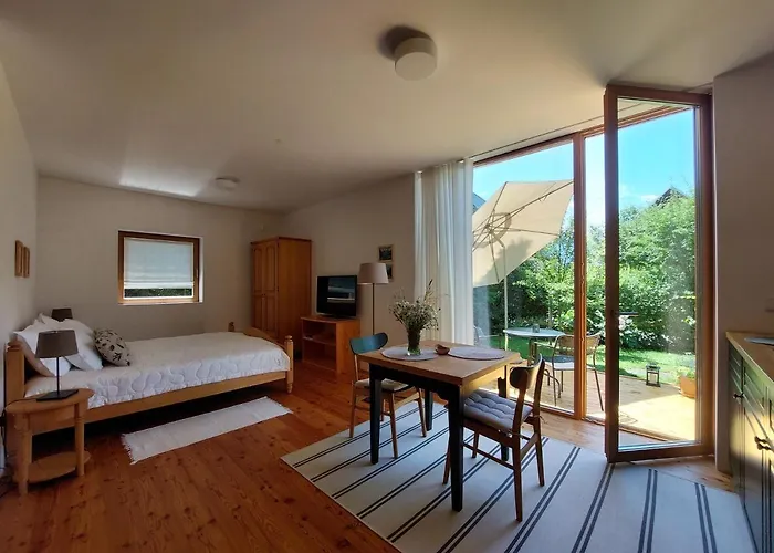Apartma Hisa 6